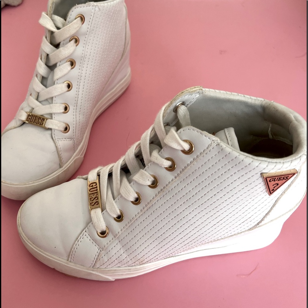 guess hightop sneaker